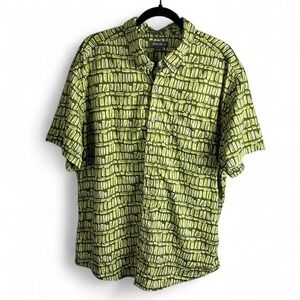 Eddie Bauer Men's XL Short Sleeve Shirt 100% Cotton Dadcore Tiki BBQ Abstract